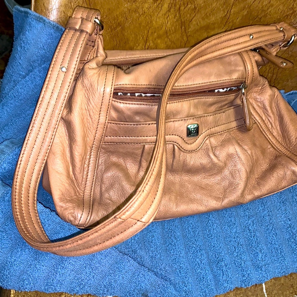 Stone mountain brand leather medium shoulder strap handbag